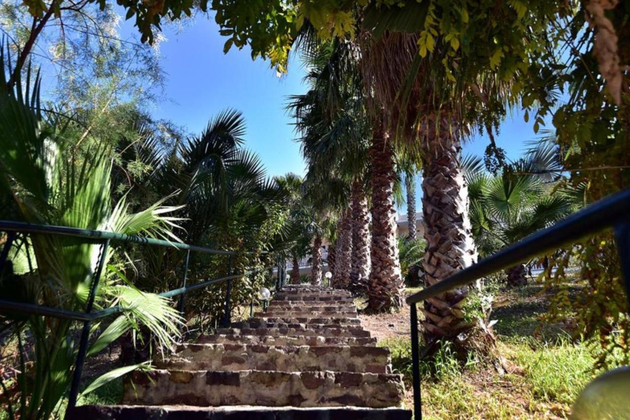 Viva Mare Hotel & Spa Mithimna Exterior foto