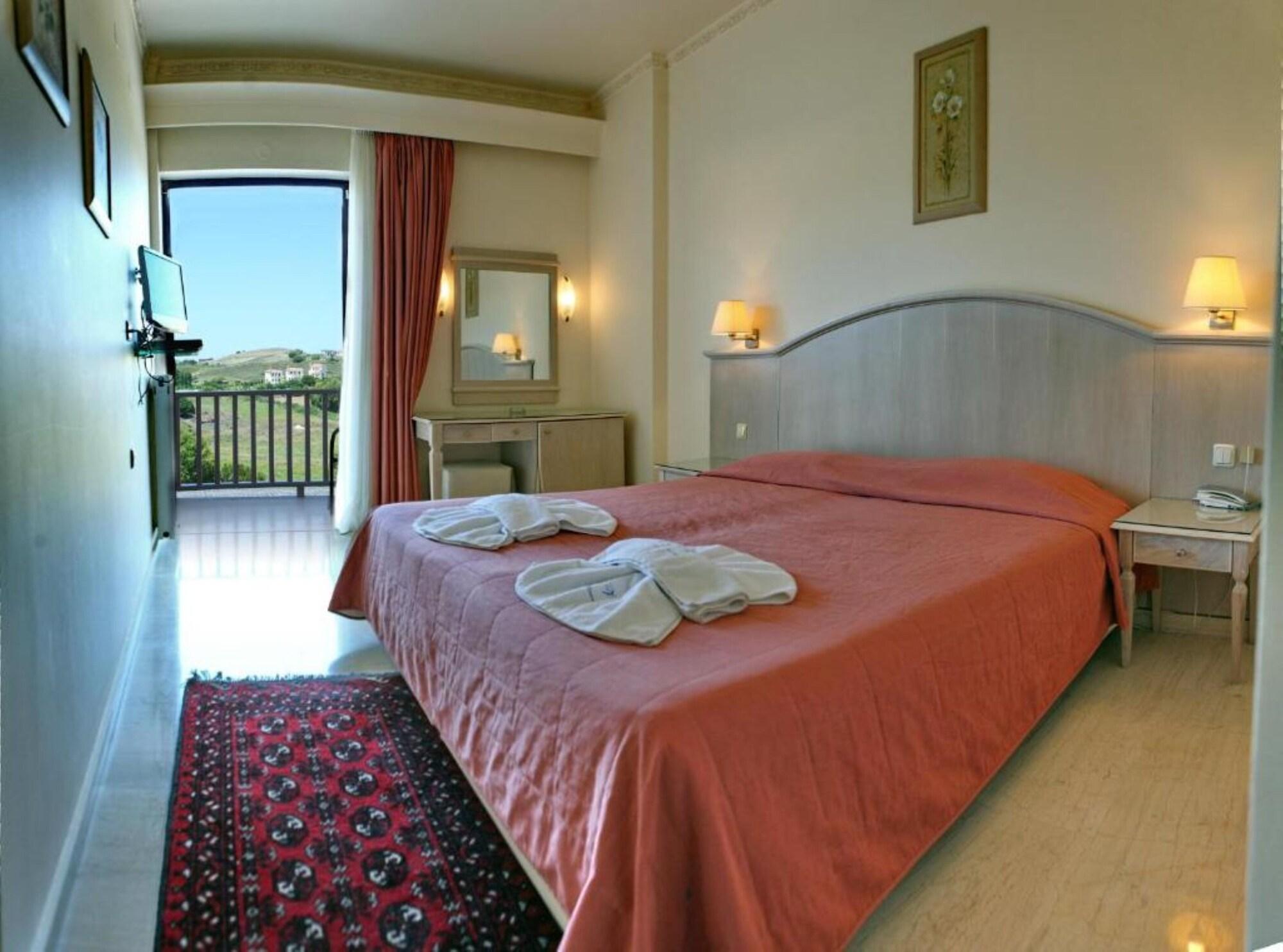 Viva Mare Hotel & Spa Mithimna Exterior foto
