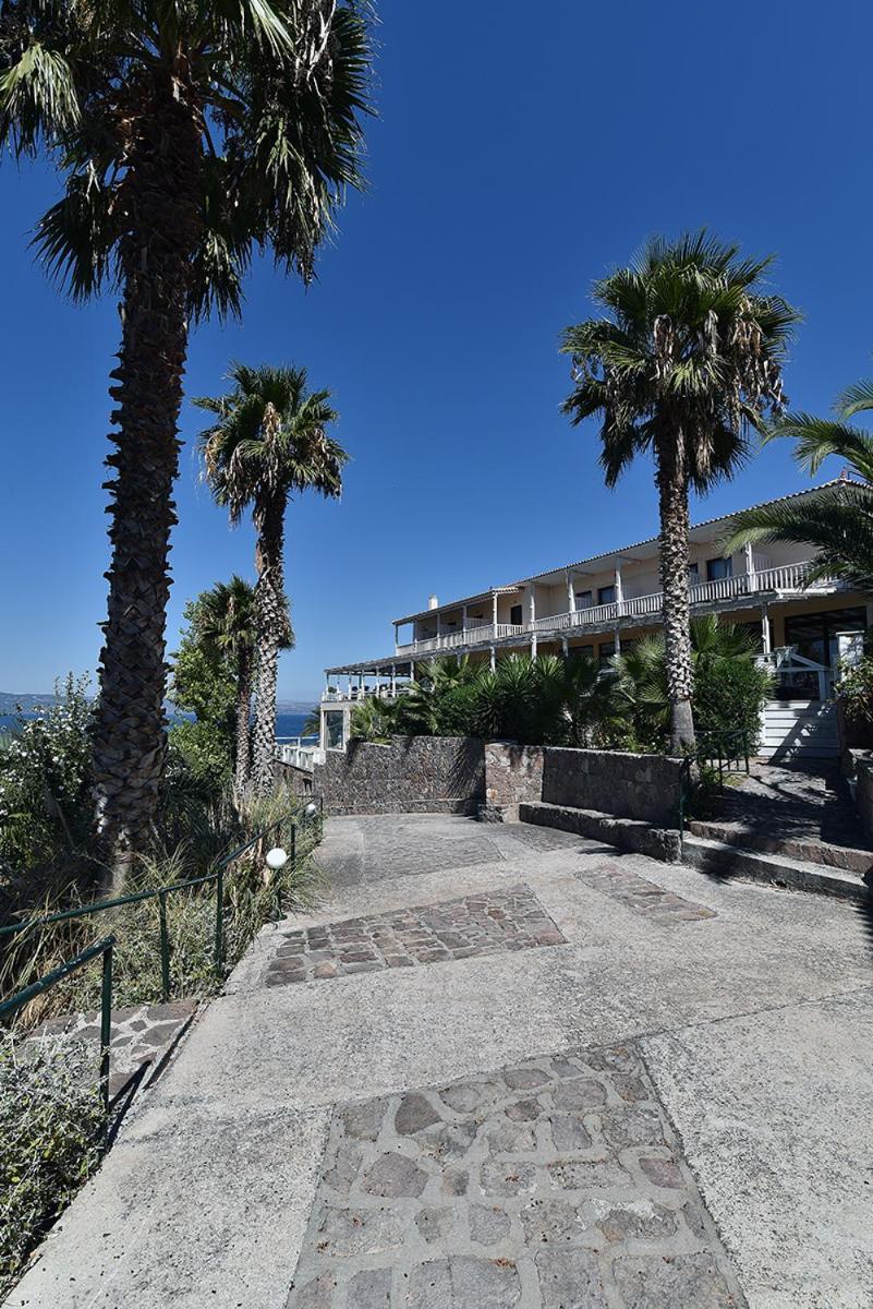 Viva Mare Hotel & Spa Mithimna Exterior foto